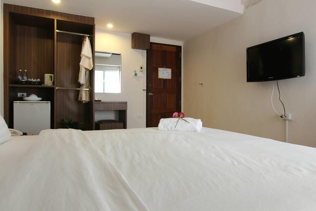 Beerapan Hotel Bangkok Zimmer foto